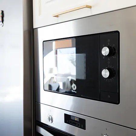 Holidays. Rosebud. 3 & Parking. 8 Personas *