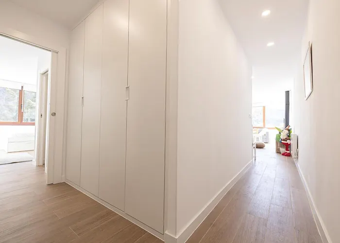 Holidays. Rosebud. 3 & Parking. 8 Personas 아파트