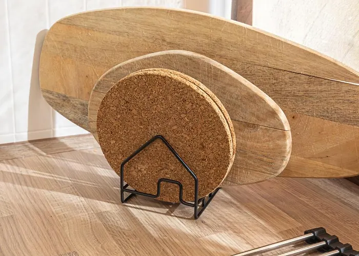 아파트 Holidays. Rosebud. 3 & Parking. 8 Personas *