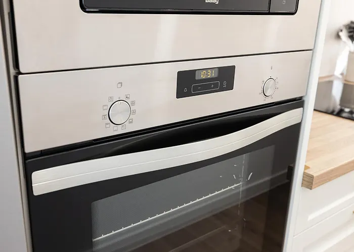 Holidays. Rosebud. 3 & Parking. 8 Personas 아파트